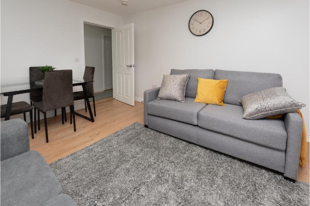 Photo of Others in Vauxhall