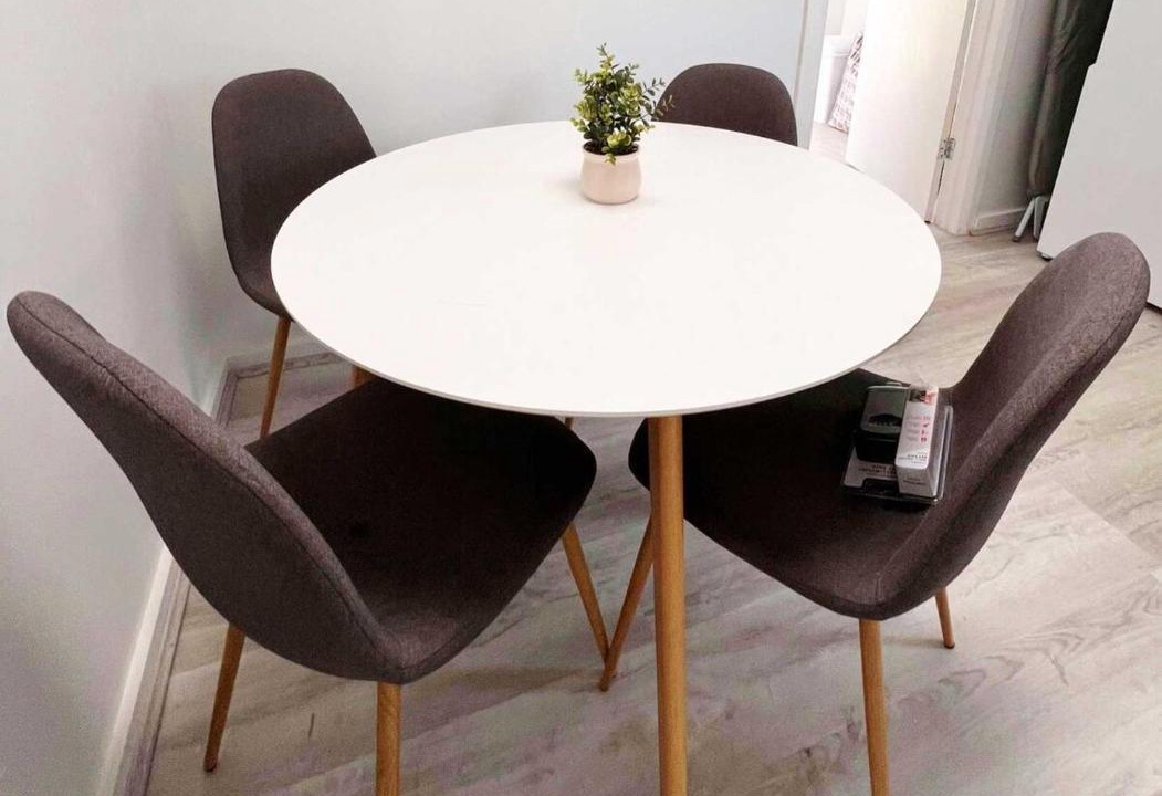 Photo of Others in Moe