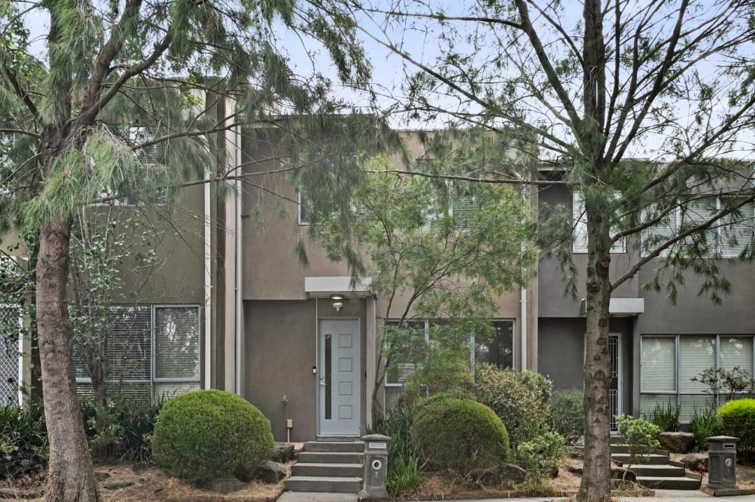 Photo of Others in Coburg