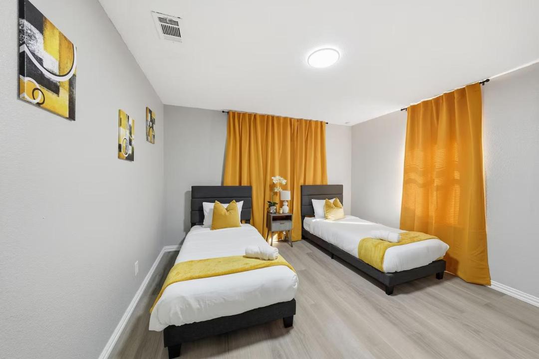 Photo of Bedroom in South Dallas - Fair Park