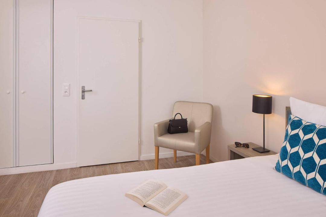 Photo of Bedroom in Morangis