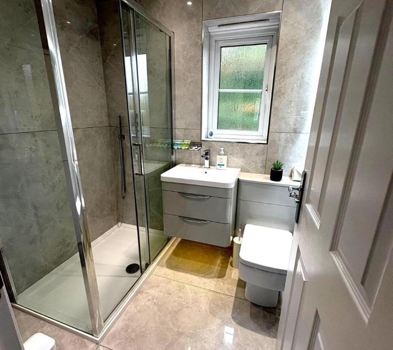 Photo of Bathroom in Broxbourne