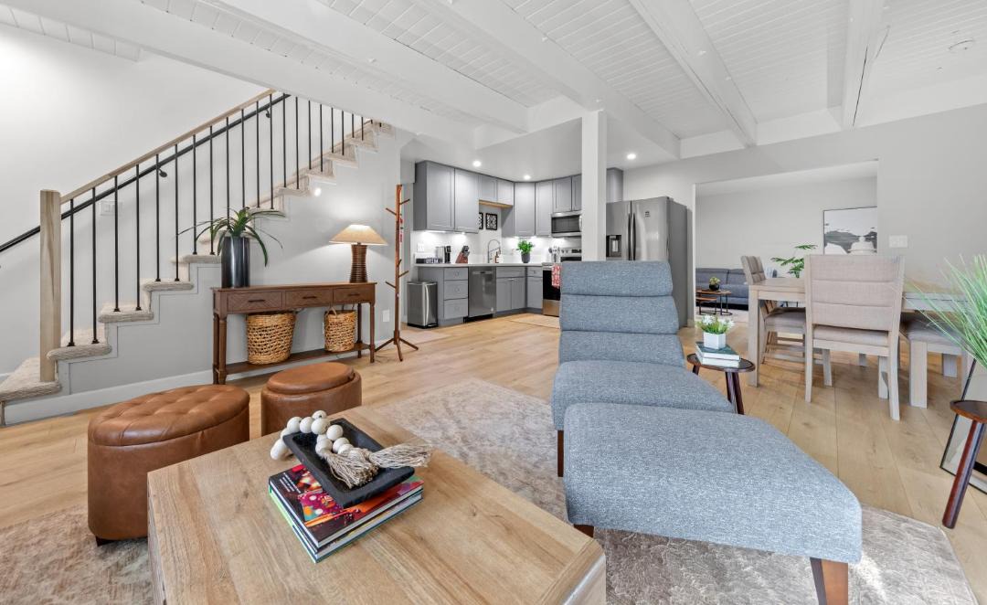 Photo of Livingroom in Pollock Pines