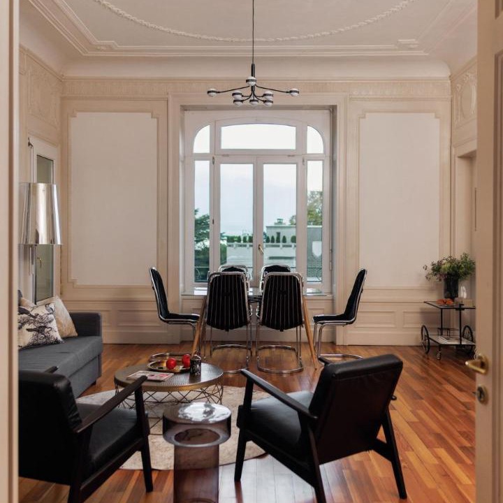 Photo of Livingroom in Montreux