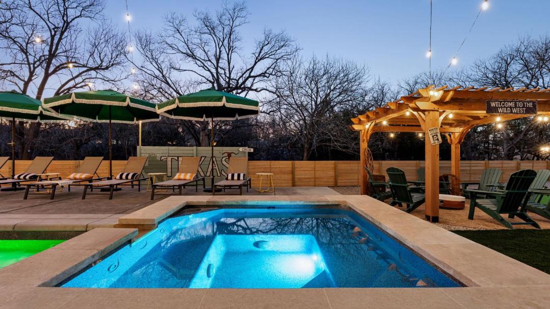 Photo of Others in Round Rock West