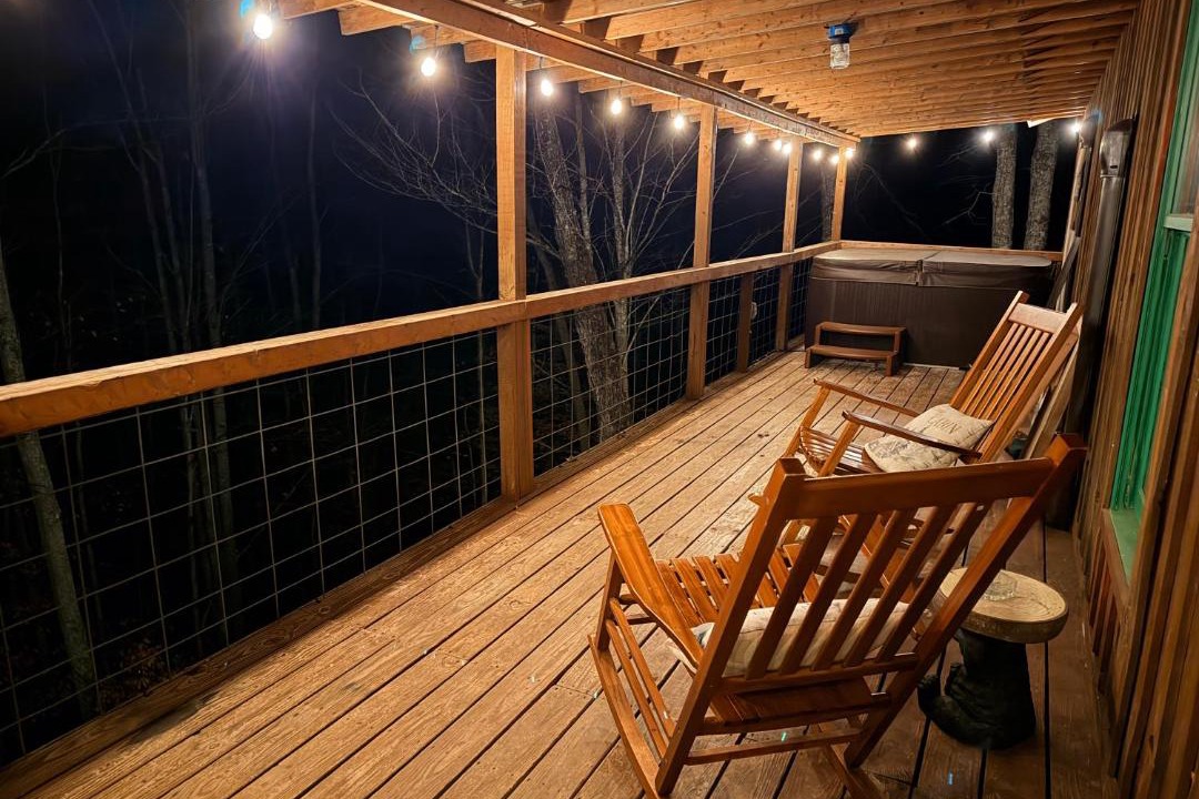 Photo of Others in Louisa