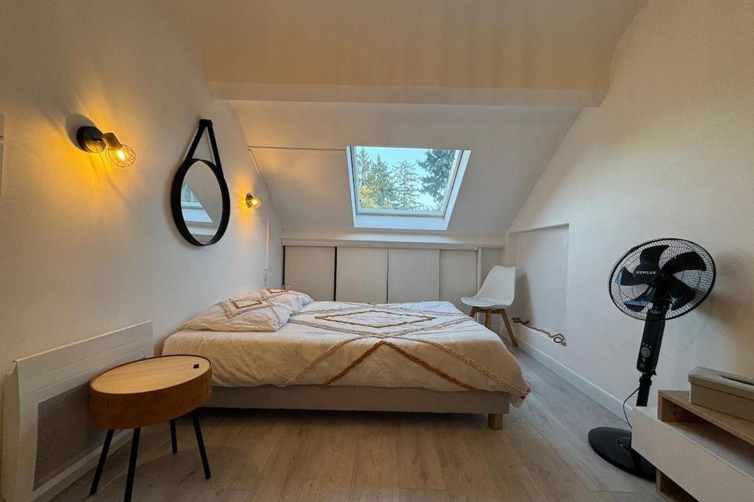 Photo of Bedroom in Cerans-Foulletourte