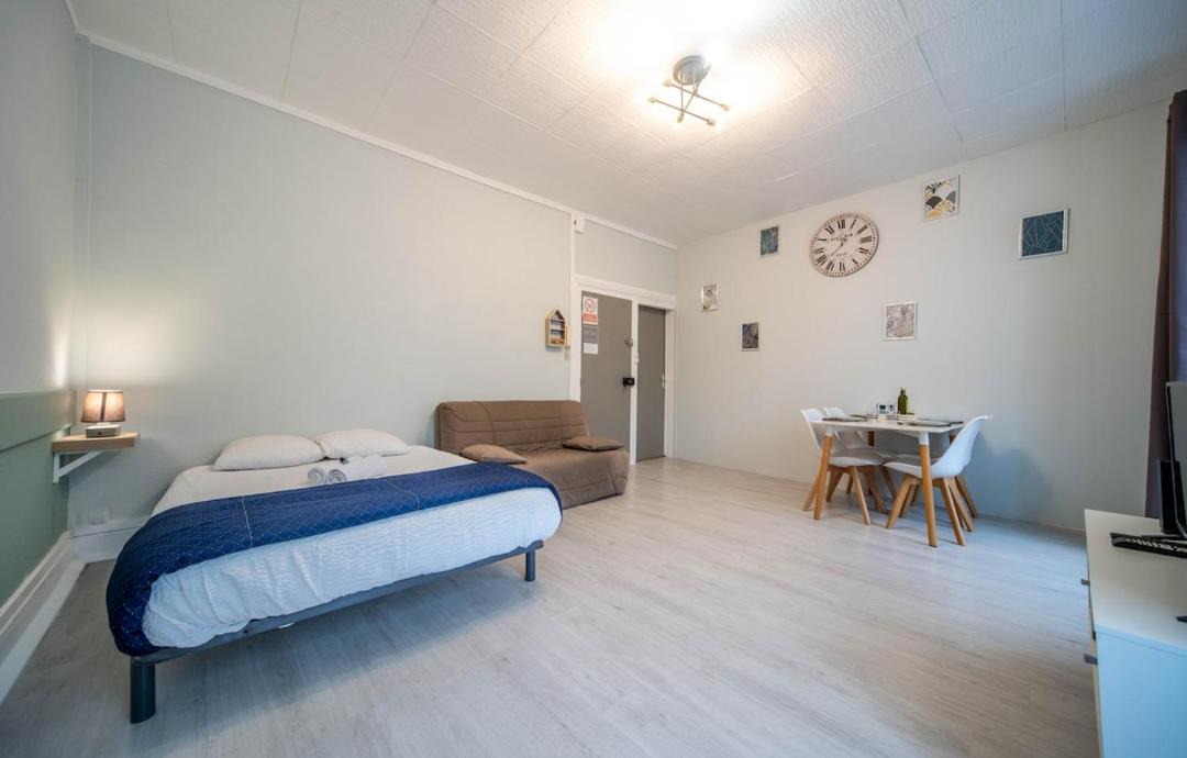 Photo of Bedroom in Chalon-sur-Saone