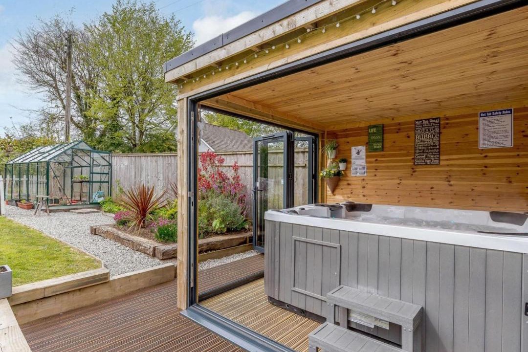 Photo of Others in Lanner