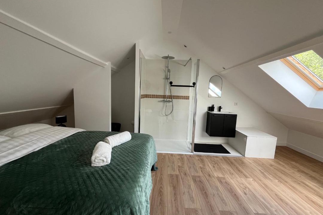 Photo of Bedroom in Etampes