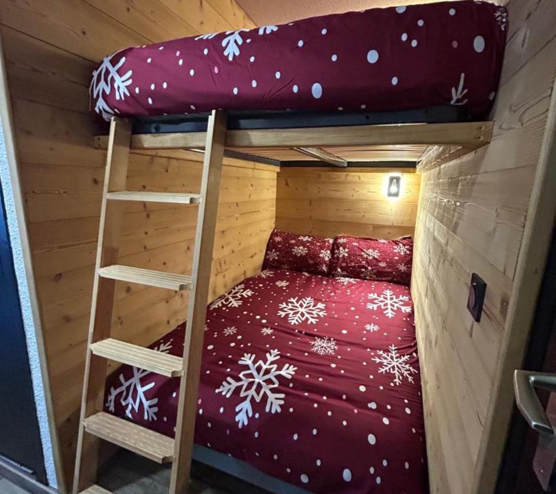 Photo of Bedroom in Albiez-le-Vieux
