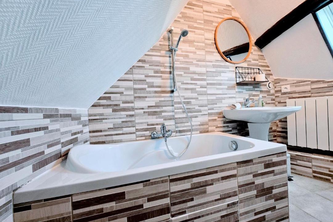 Photo of Bathroom in Saint-Bris-le-Vineux