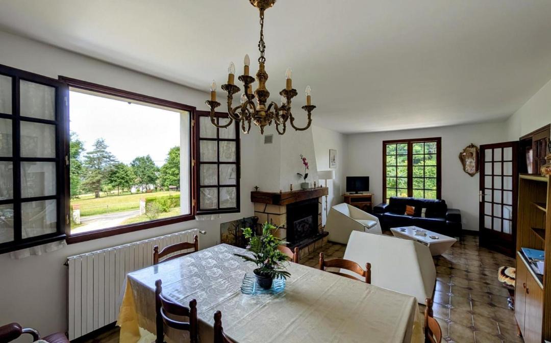 Photo of Others in Saint-Priest-Ligoure