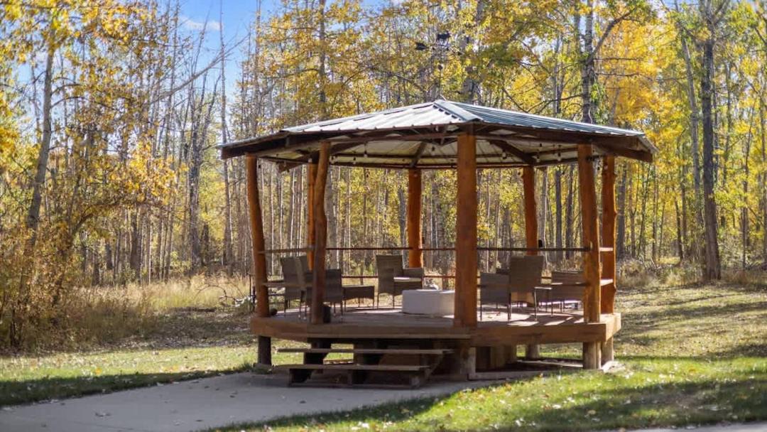 Photo of Others in Roberts