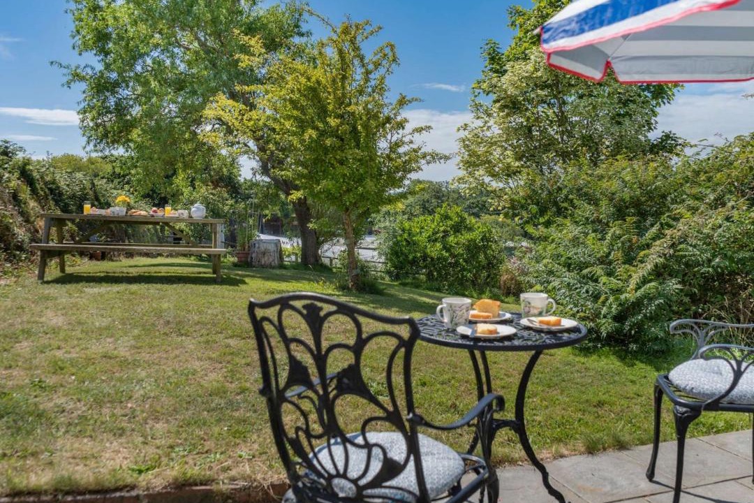 Photo of Others in Crynant