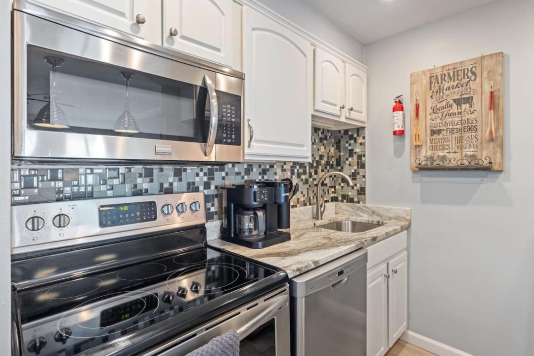 Photo of Kitchen in Northeast Virginia Beach