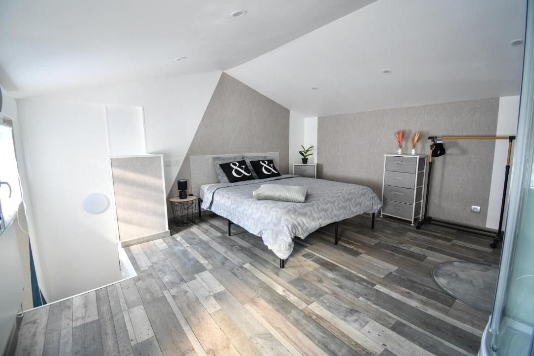 Photo of Bedroom in Saint-Dizier