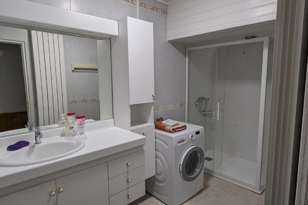 Photo of Bathroom in Nargis