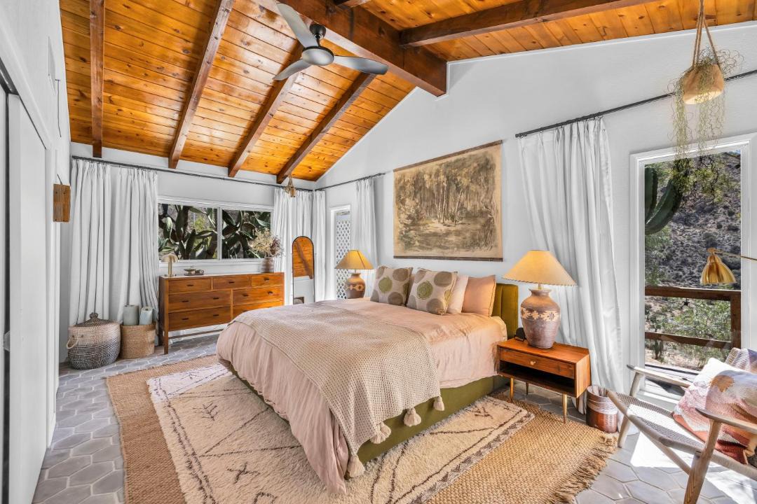 Photo of Bedroom in Morongo Valley