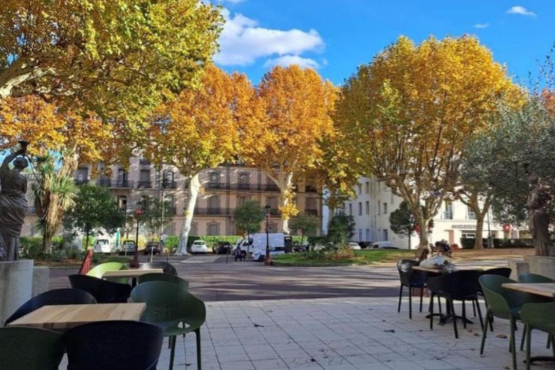 Photo of Others in Les Aires
