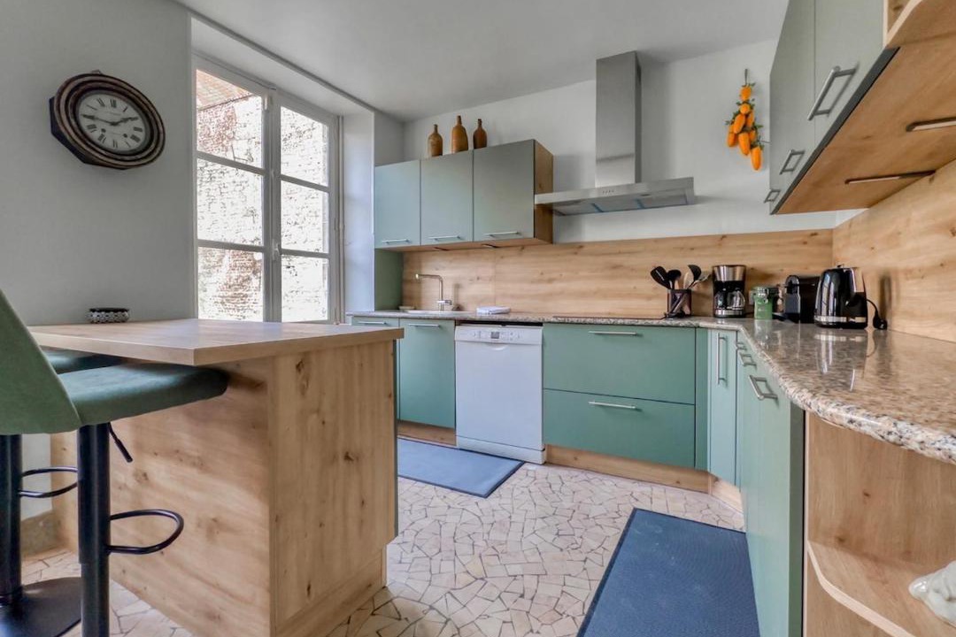 Photo of Others in Rémy