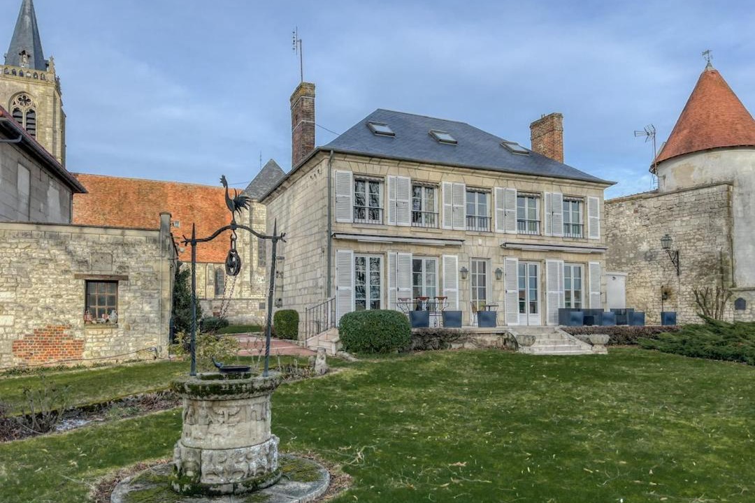 Photo of Others in Rémy