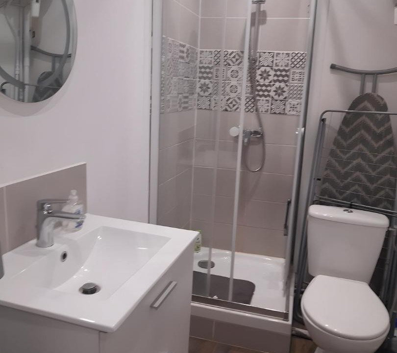 Photo of Bathroom in Joigny