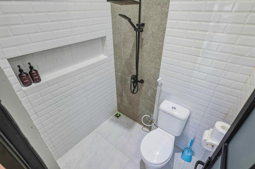 Photo of Bathroom in Pakem