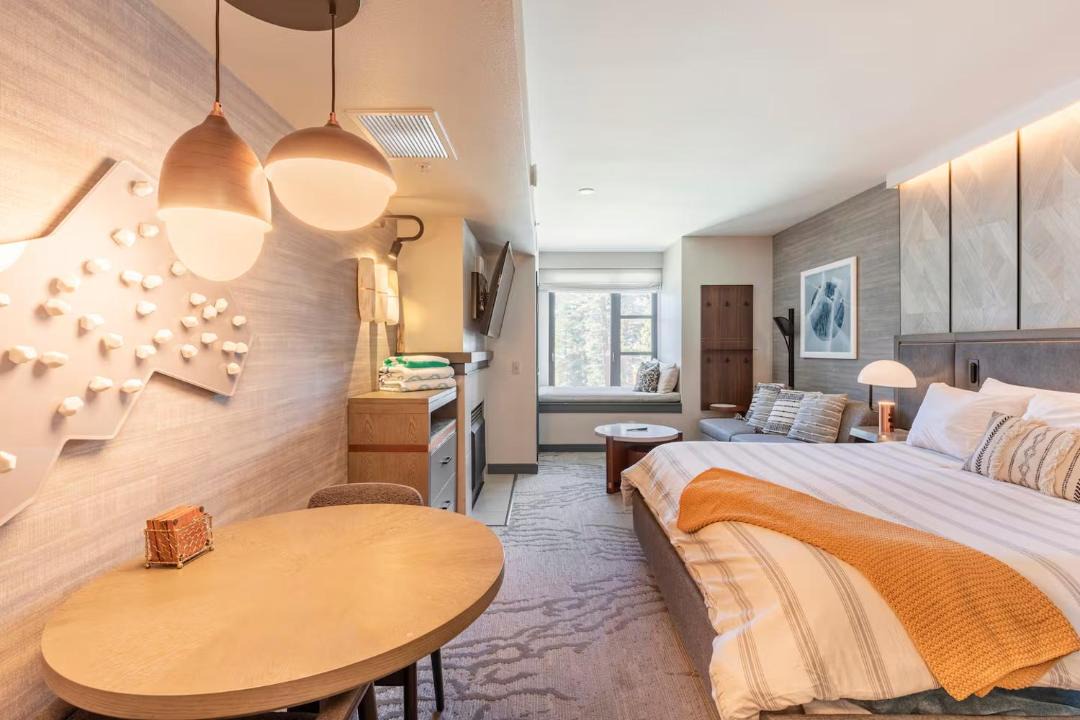 Photo of Bedroom in Mammoth Lakes