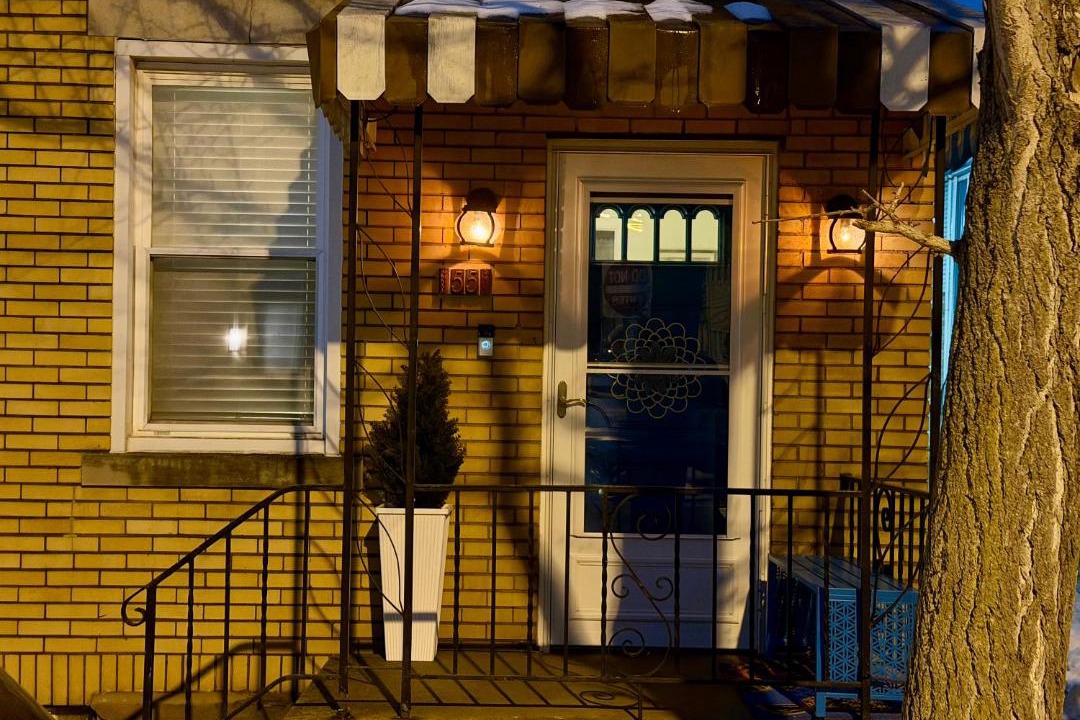 Photo of Others in South Side Flats
