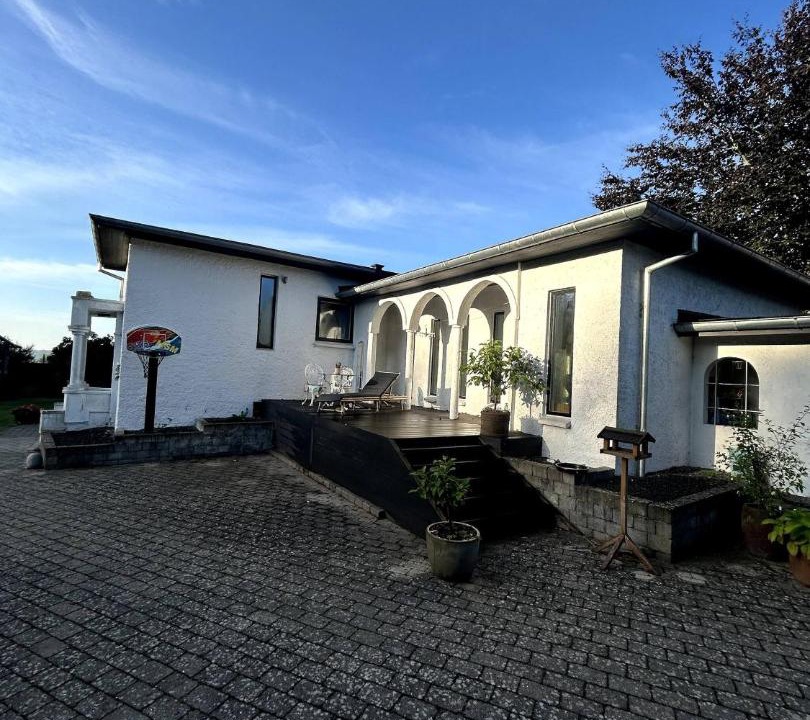 Photo of Others in Harlev