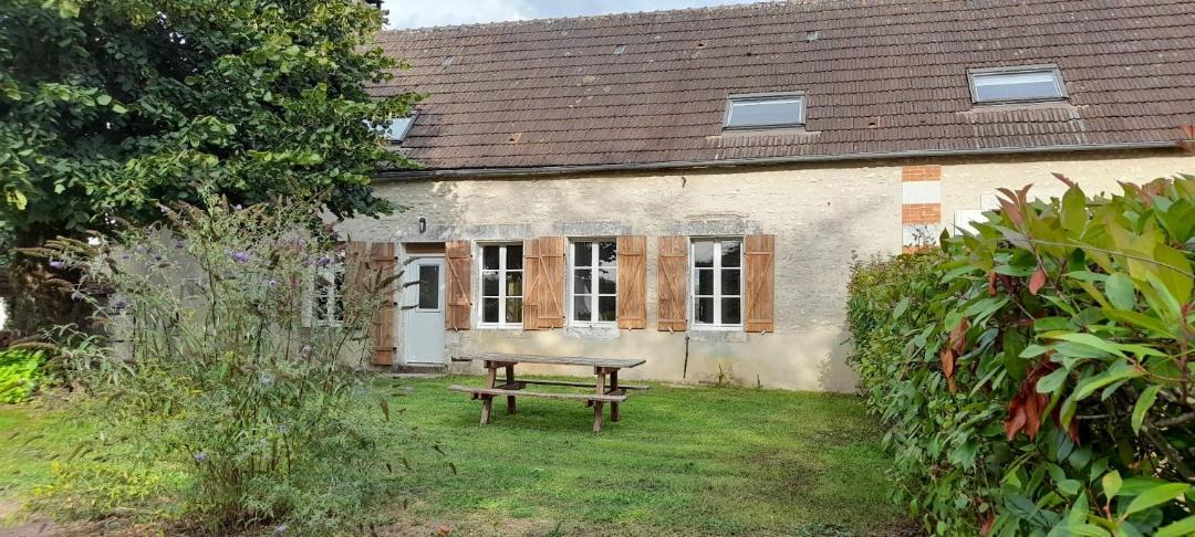 Photo of Others in Druyes-les-Belles-Fontaines