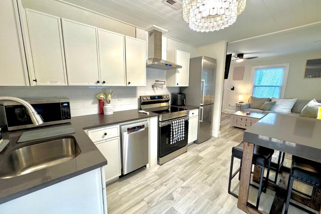 Photo of Kitchen in Enderly Park