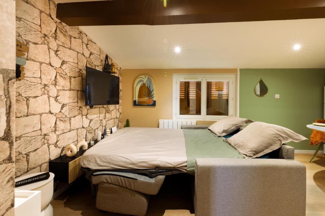 Photo of Bedroom in Limoux