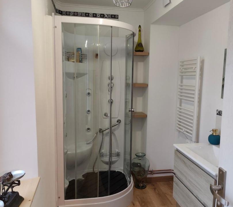 Photo of Others in Bullou