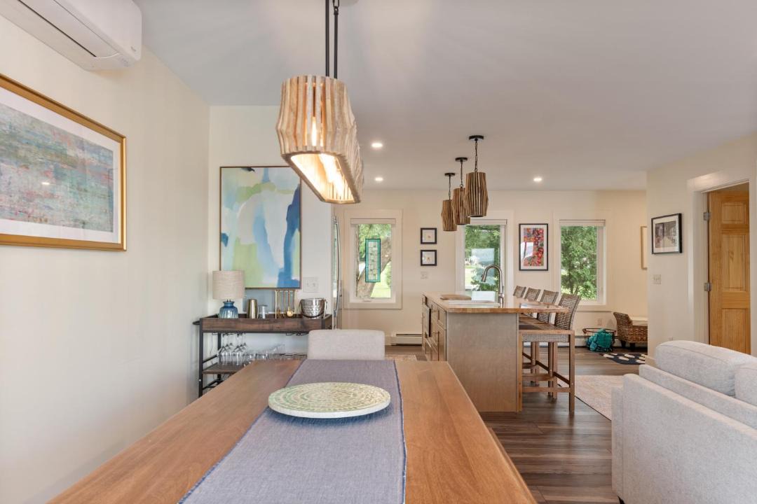 Photo of Others in Malletts Bay