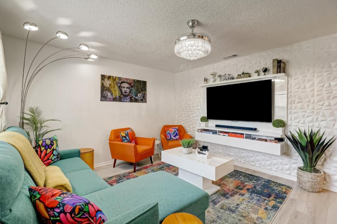 Photo of Livingroom in Prospect Hill