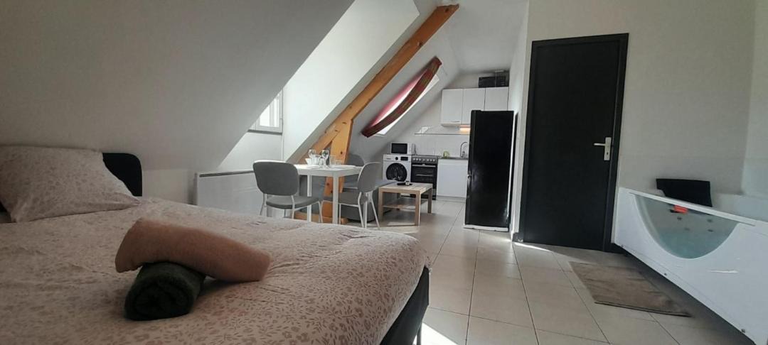 Photo of Others in Deols