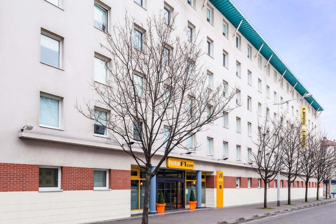 Photo of Others in Bagnolet