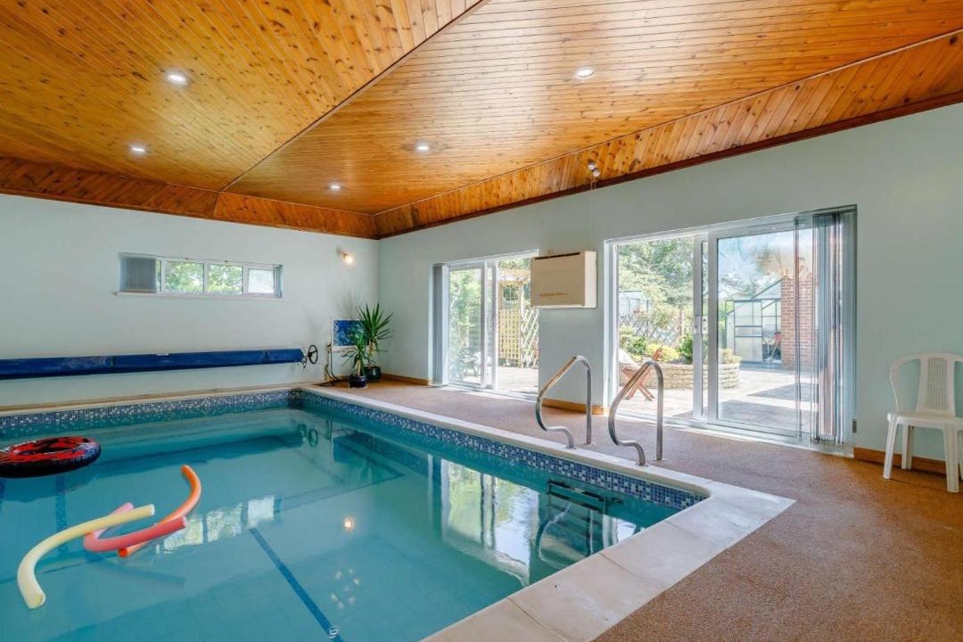 Photo of Others in Netley