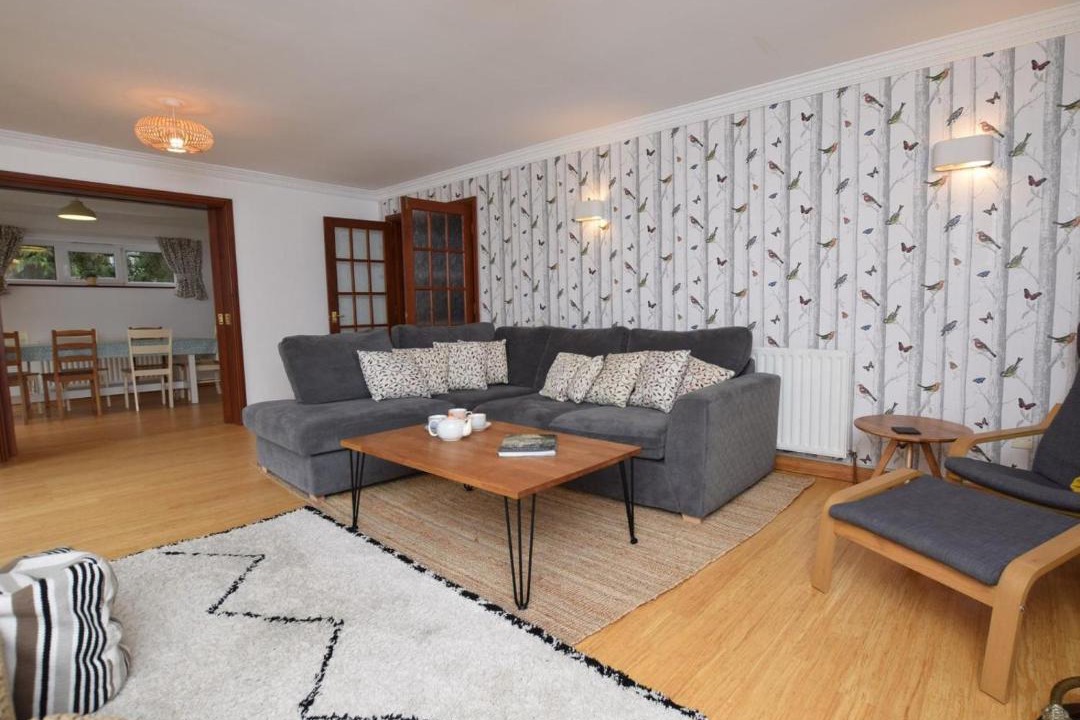 Photo of Others in Netley