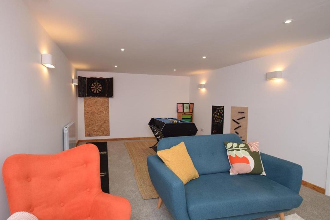 Photo of Others in Netley