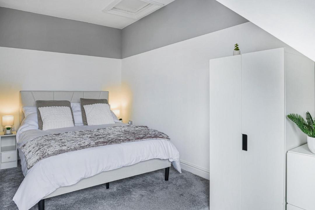 Photo of Others in Marlpool