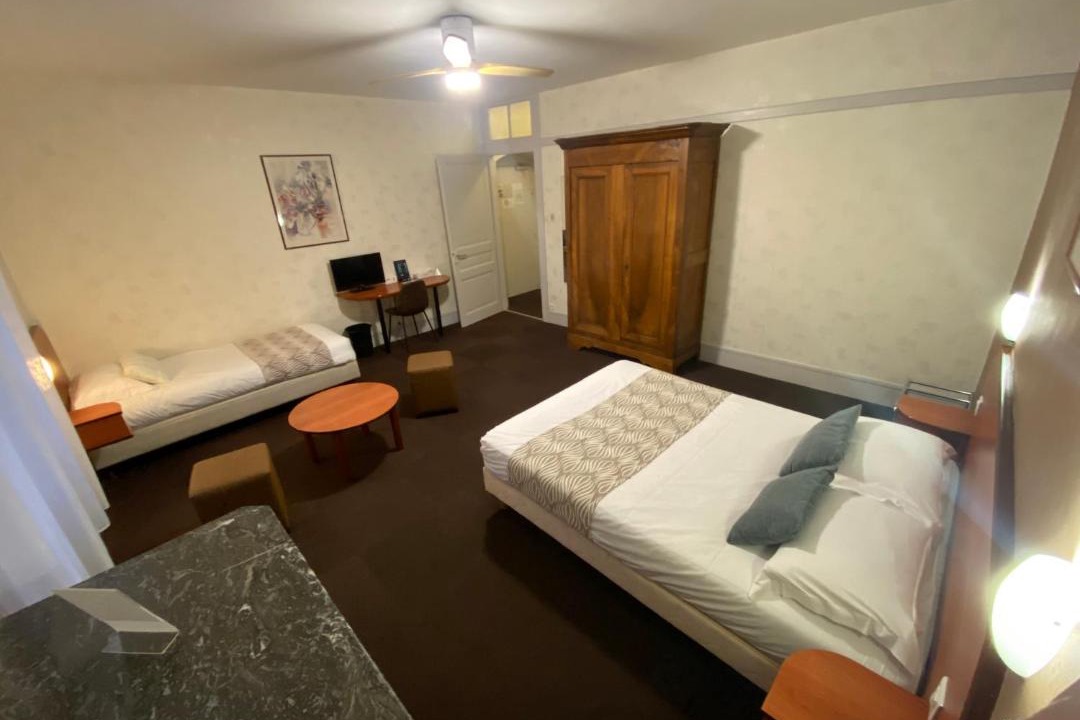 Photo of Bedroom in Lons-le-Saunier