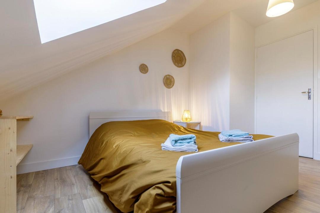 Photo of Bedroom in Issoudun