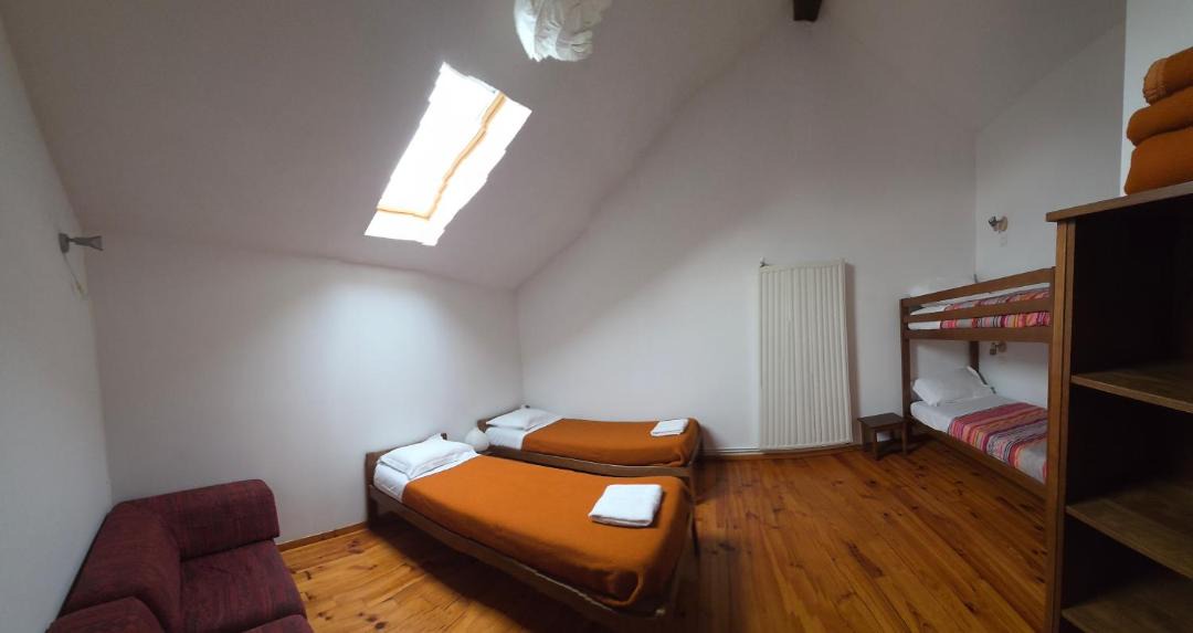 Photo of Bedroom in Enveitg