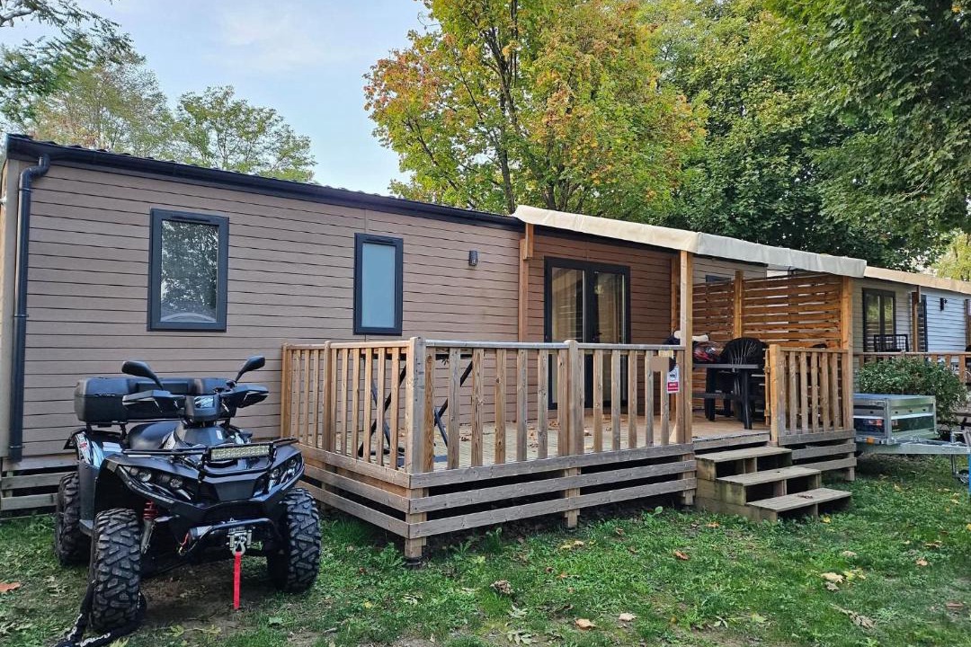 Photo of Others in Chateauneuf-de-Galaure