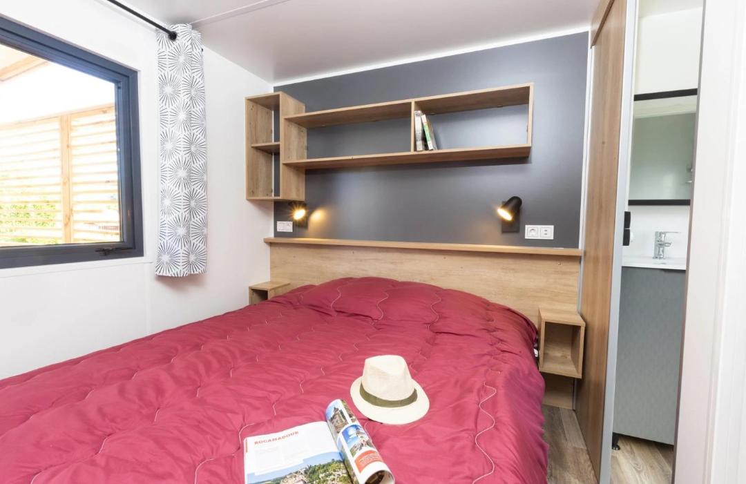 Photo of Others in Thegra