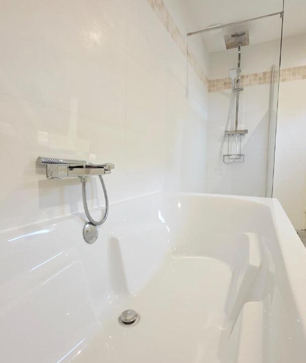 Photo of Bathroom in Bourbourg