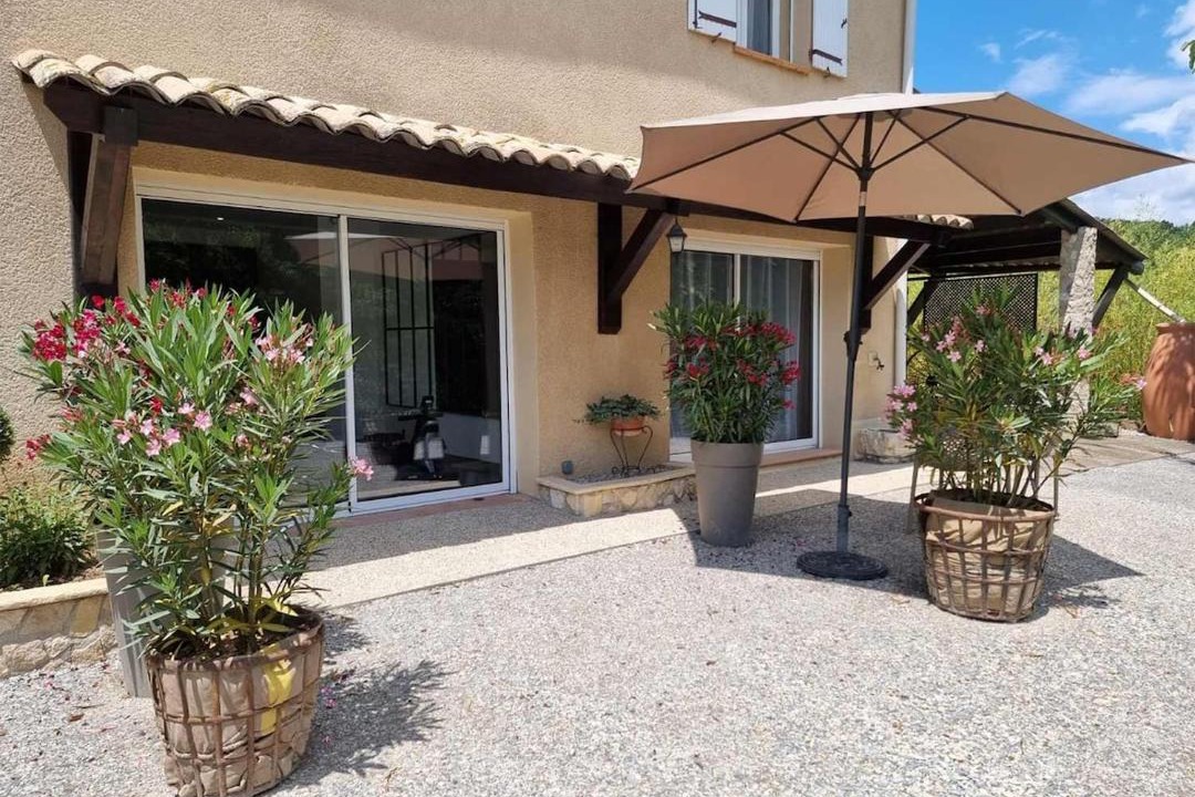 Photo of Patio Balcony in Aubenas-les-Alpes